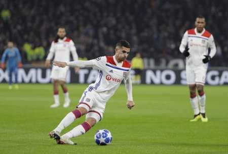 出不俗的应 出不俗的应